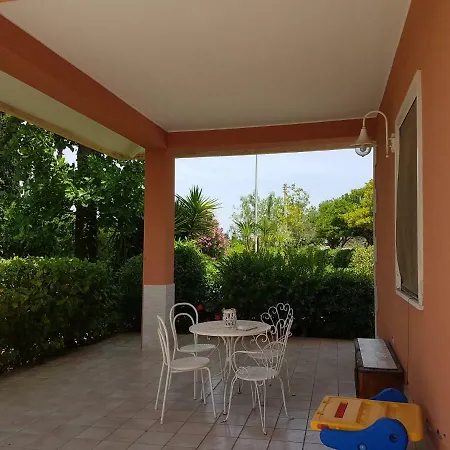 Holiday home Indomenico *
